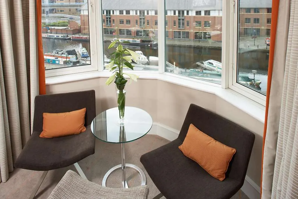 Best Western Plus The Quays Hotel 셰필드 4*,  영국