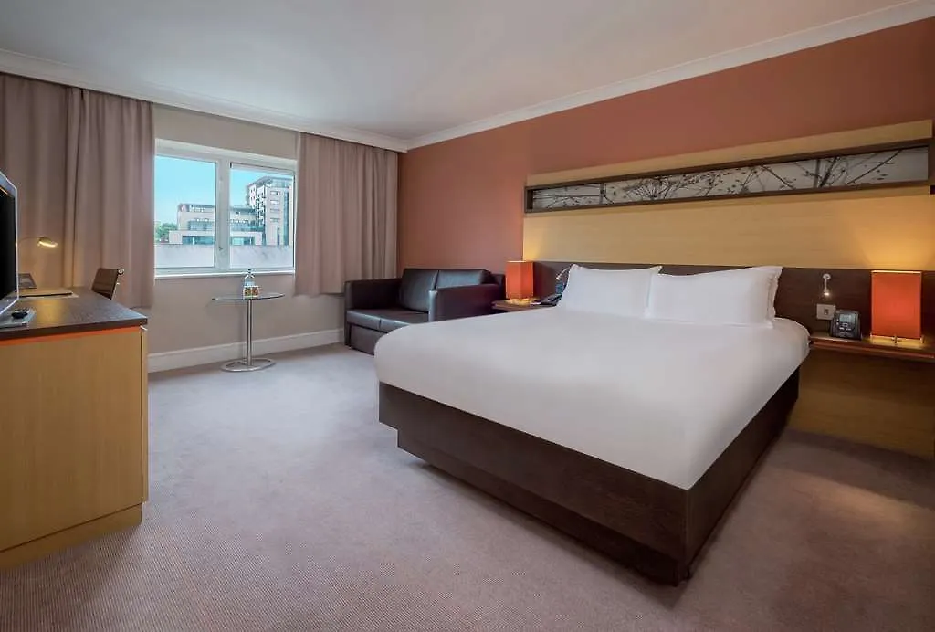 Best Western Plus The Quays Hotel 셰필드 4*,